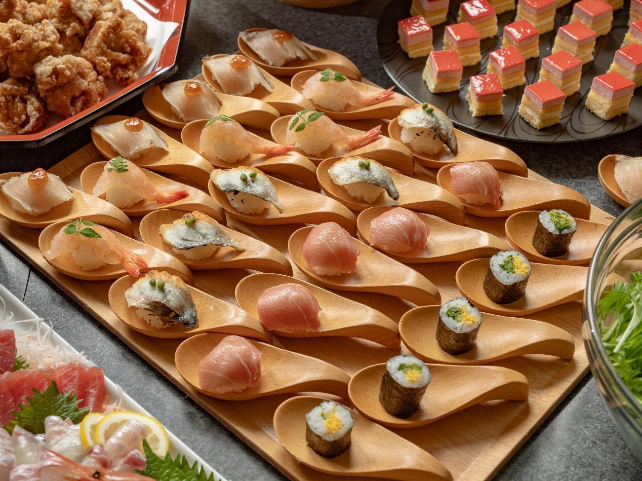 ซูชิช้อนหน้าตาน่ารักน่าทาน