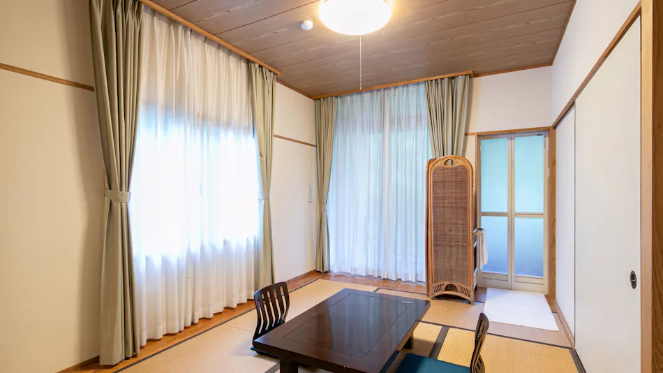 Fontana no Oka Kamou: The Scent of Wood and Beautiful Hot Springs