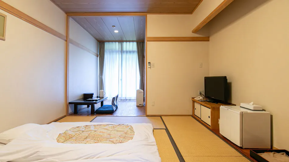 Fontana no Oka Kamou: The Scent of Wood and Beautiful Hot Springs