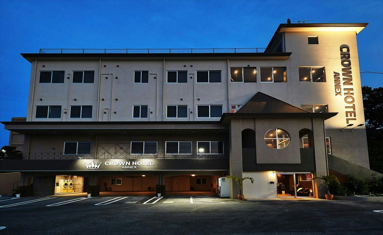 Crown Hotel Okinawa Annex