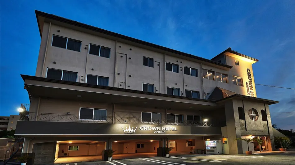 Crown Hotel Okinawa Annex