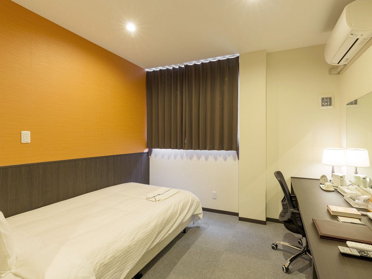 Crown Hotel Okinawa Annex