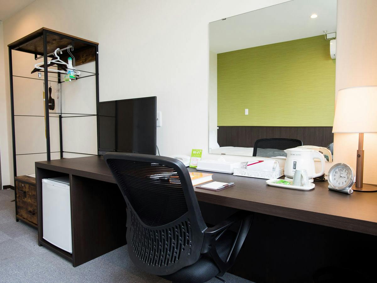 Crown Hotel Okinawa Annex