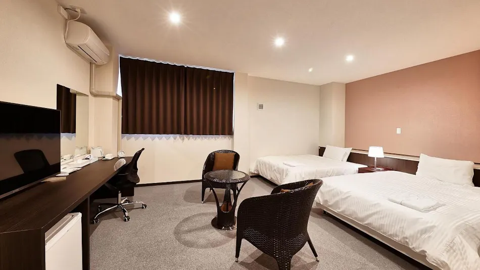 Crown Hotel Okinawa Annex