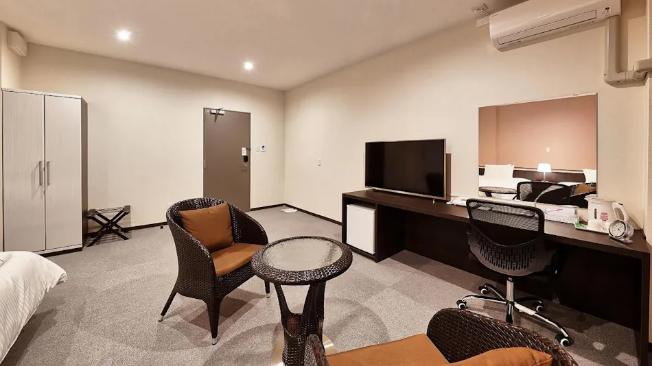 Crown Hotel Okinawa Annex