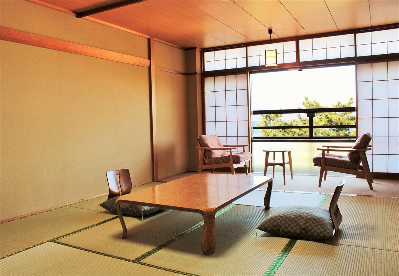 Miyajima Seaside Hotel