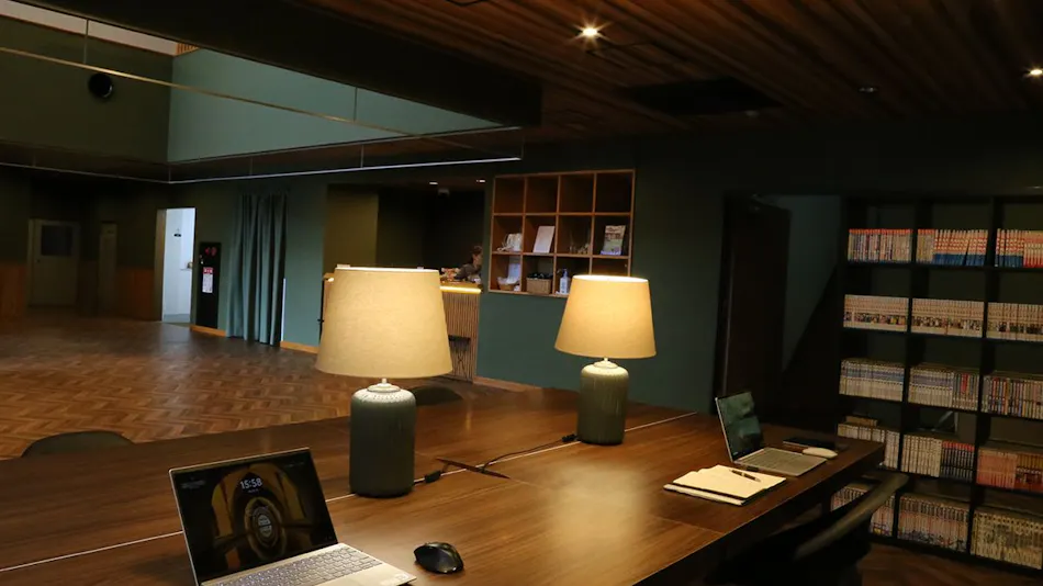 Hotel Public 21