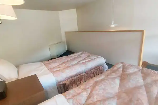 *Maisonette (contoh)