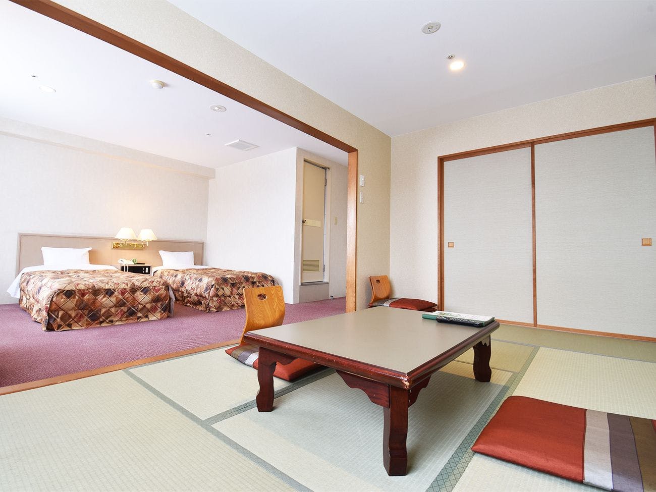 Biei Shirogane Onsen Hotel Park Hills