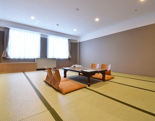 和室15畳│清潔感のある広々とした和室です