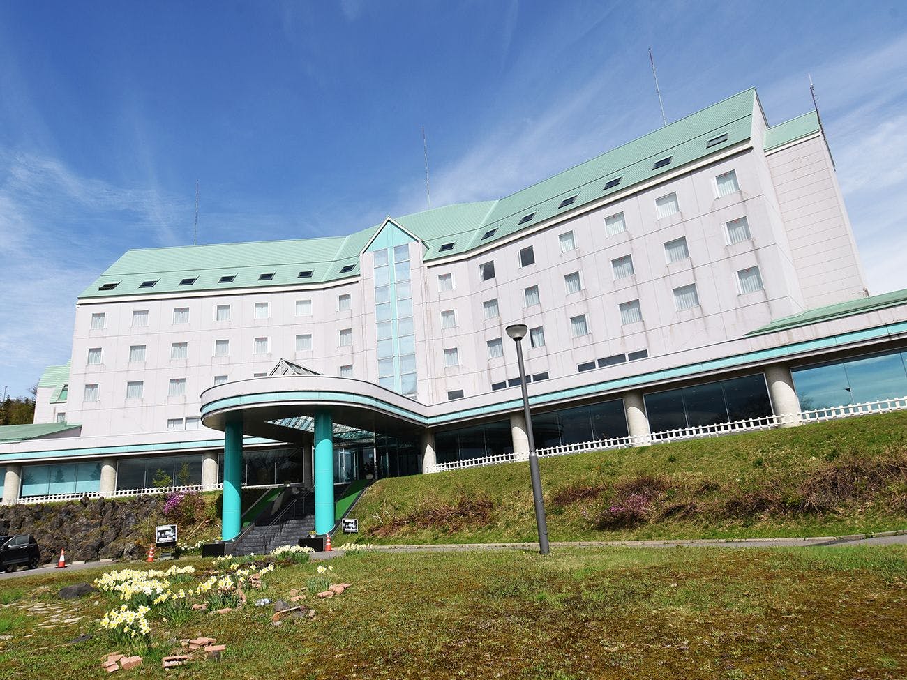 ภายนอกโรงแรม│ขับรถ 1 ชั่วโมง 20 นาทีจาก Asahikawa Takasu IC