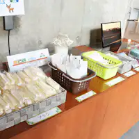 ล็อบบี้ │ แปรง, มีดโกน, เป็นต้น