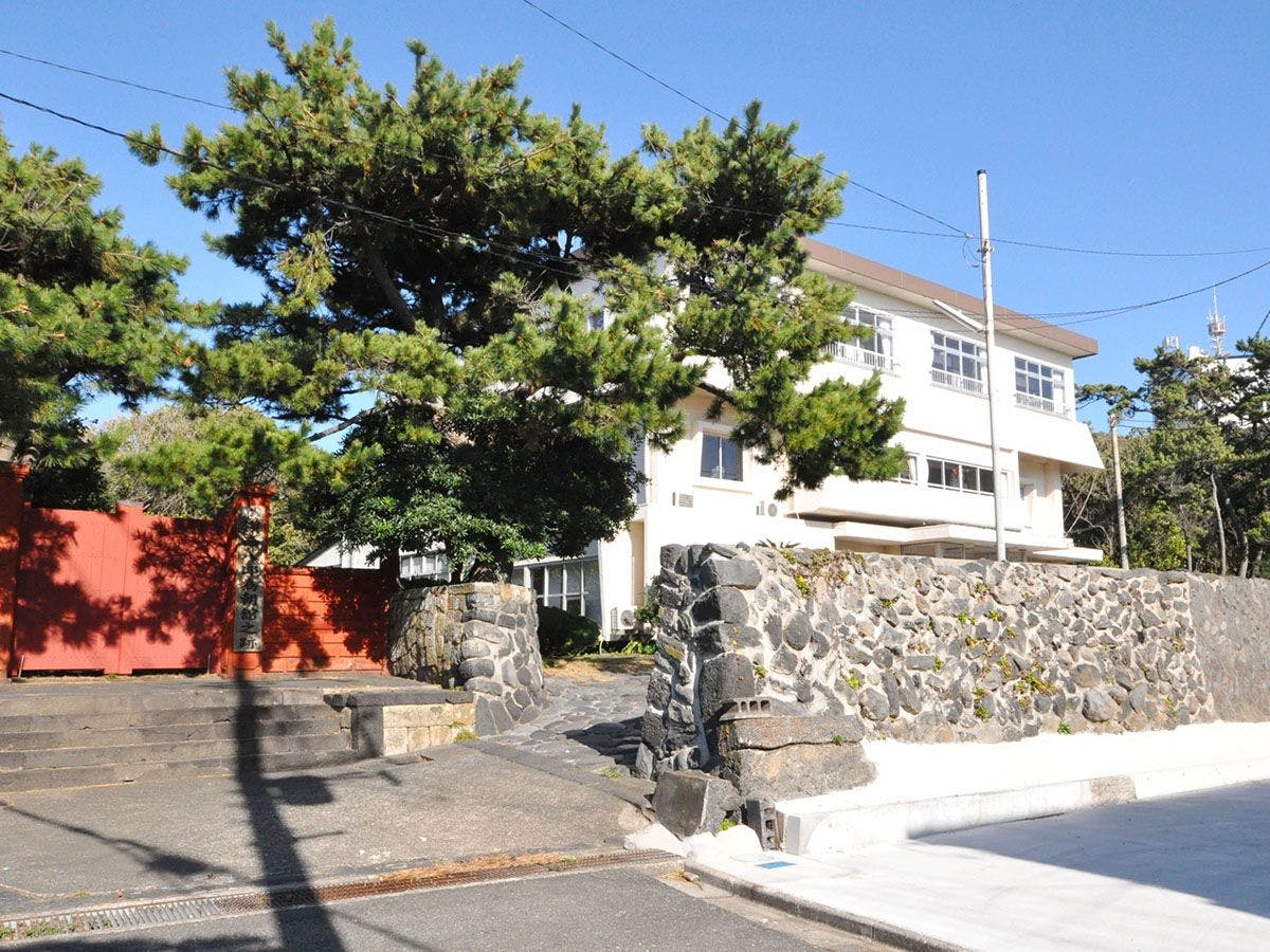 ・오시마의 바다 관문인 모토마치 항구에서 도보 1분