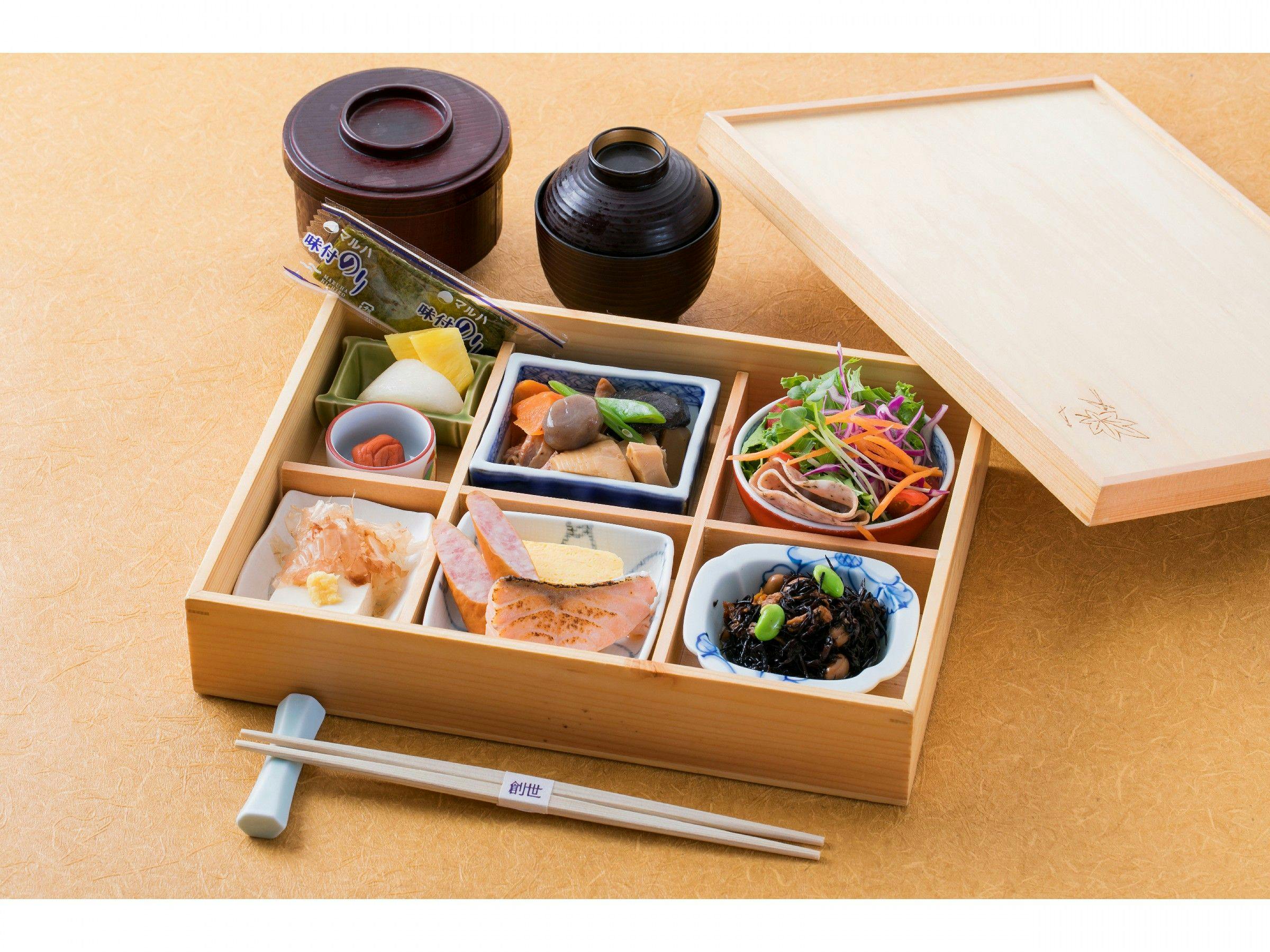 อาหารเช้าสไตล์ญี่ปุ่น