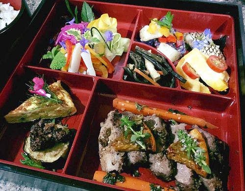 【夕食一例】地元の食材を使っております