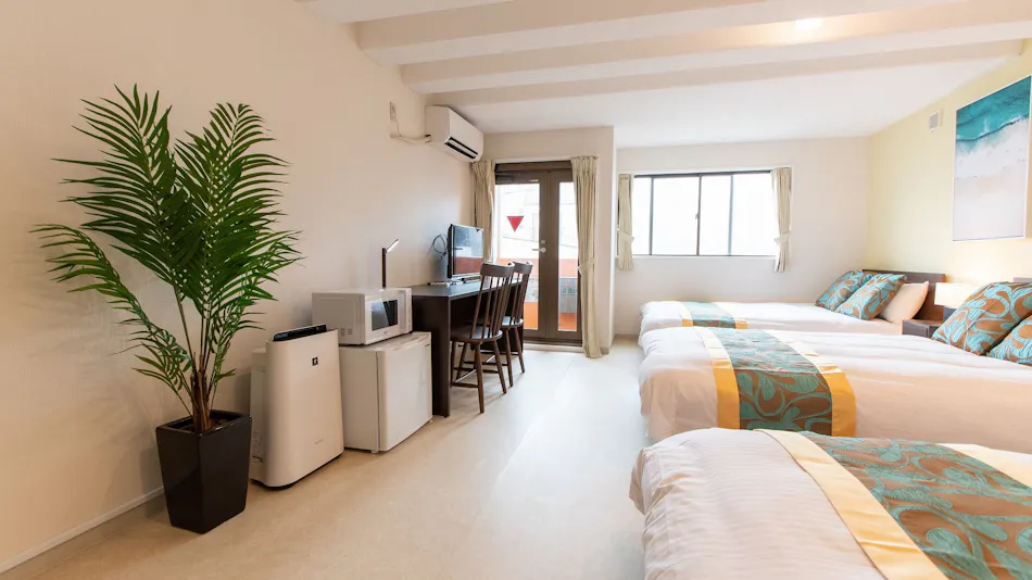 LUANA Hotel in Nakano