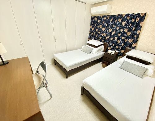 洋室：ツインルーム<BR>シングルベッド２台