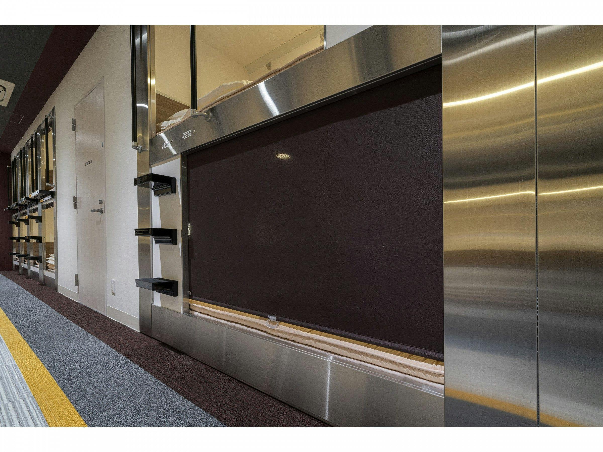 Capsule Hotel J・garden Shin-Osaka