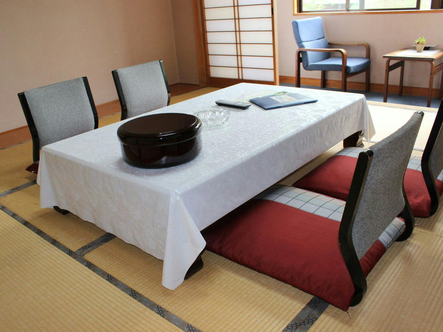 Kamar gaya Jepang 8 tatami
