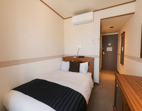 【客室】セミダブルルーム15平米