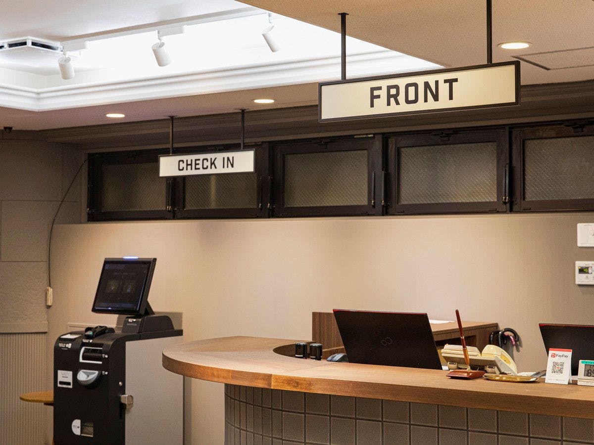 ล็อบบี้｜เคาน์เตอร์ต้อนรับ