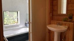 세면대 및 욕실