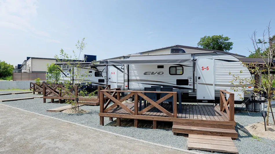 THE TRAILERHOUSE VILLAGE Omuta SPA