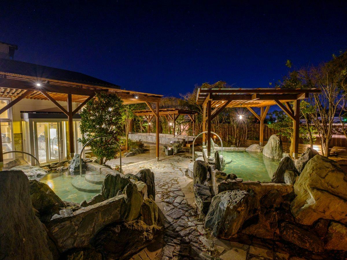 THE TRAILERHOUSE VILLAGE Omuta SPA