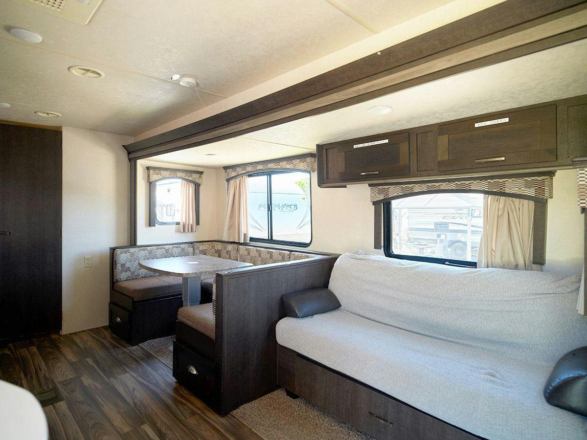 THE TRAILERHOUSE VILLAGE Omuta SPA