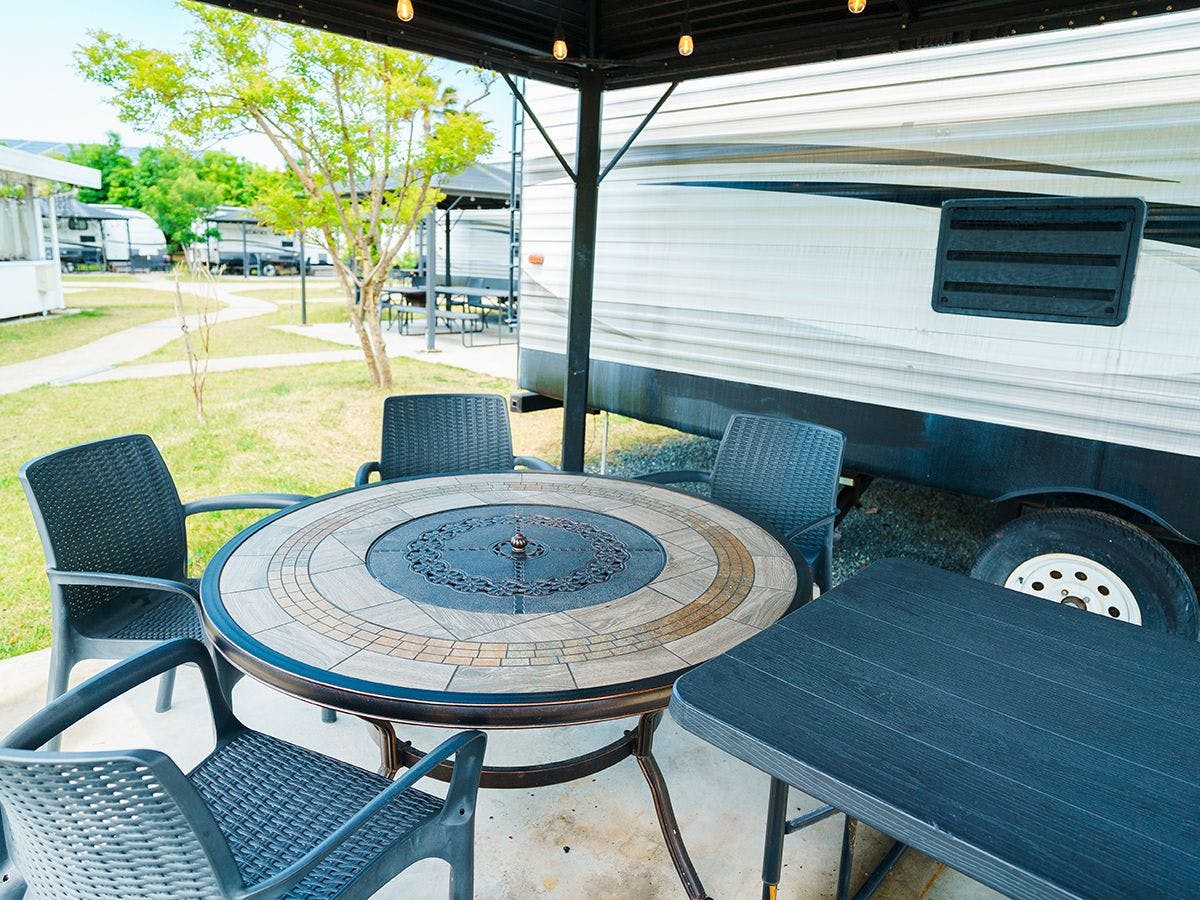 THE TRAILERHOUSE VILLAGE Omuta SPA