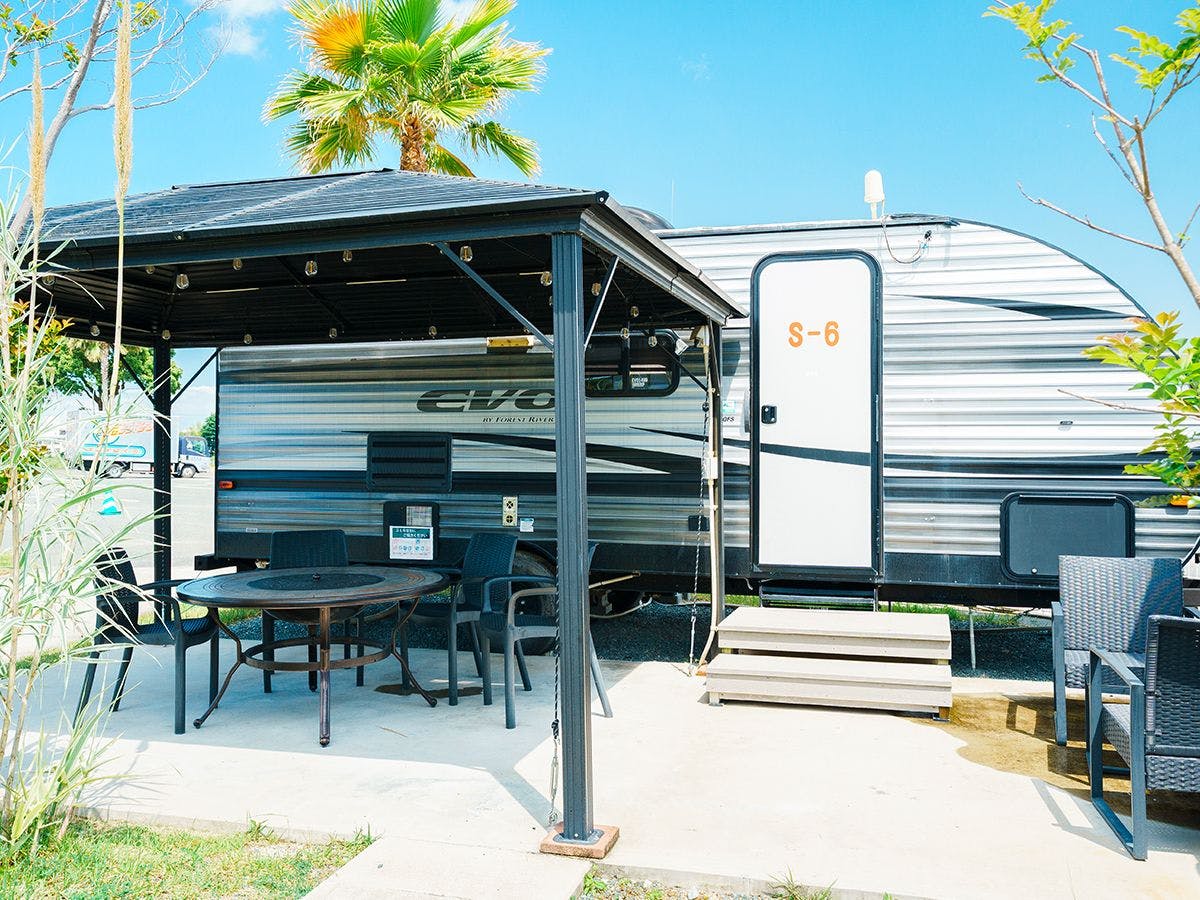 THE TRAILERHOUSE VILLAGE Omuta SPA