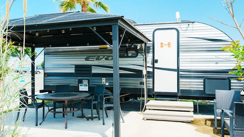 THE TRAILERHOUSE VILLAGE Omuta SPA