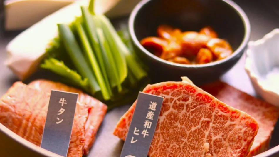 Hatagoya Jozankei Shoten