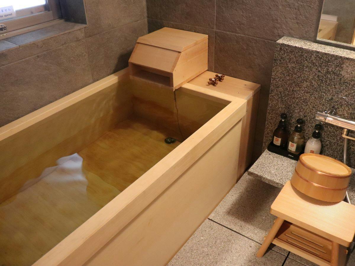 Hatagoya Jozankei Shoten