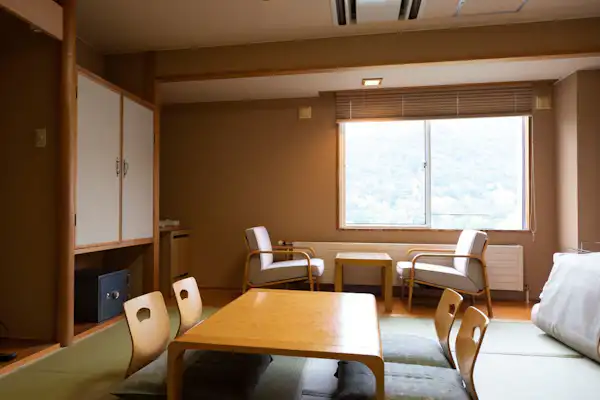 Kamar bergaya Jepang untuk teman-teman.