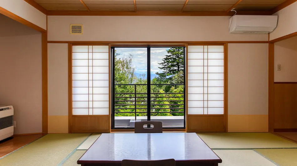 Hayataro Onsen - Suzuran Hayate, a Lakeside Inn in the Alps