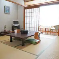 ห้องสไตล์ญี่ปุ่น 8 เสื่อทาทามิพร้อมห้องน้ำในตัว