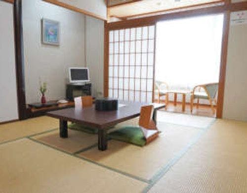 和室8畳ユニットバス