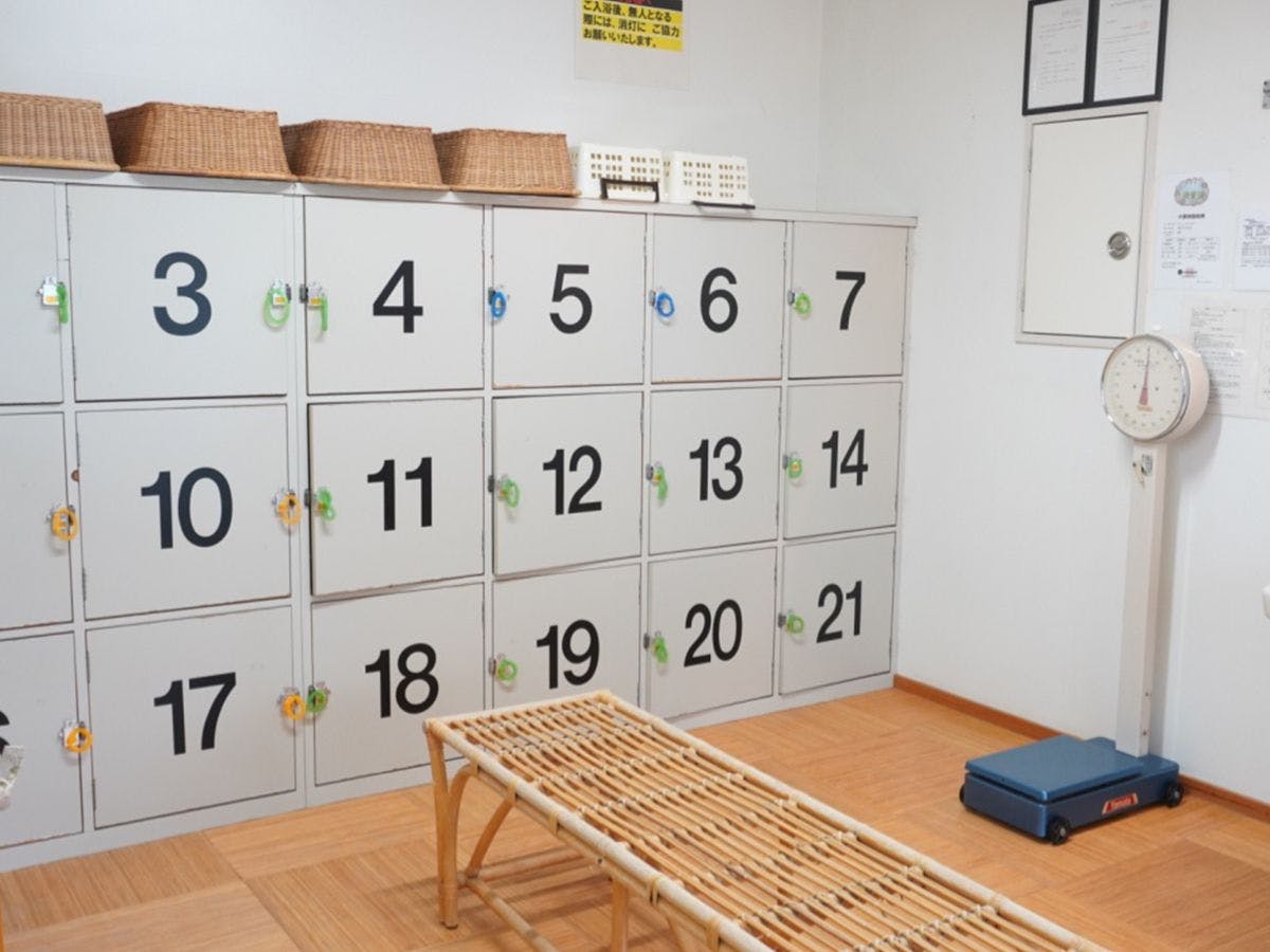 ห้องเปลี่ยนเสื้อผ้า