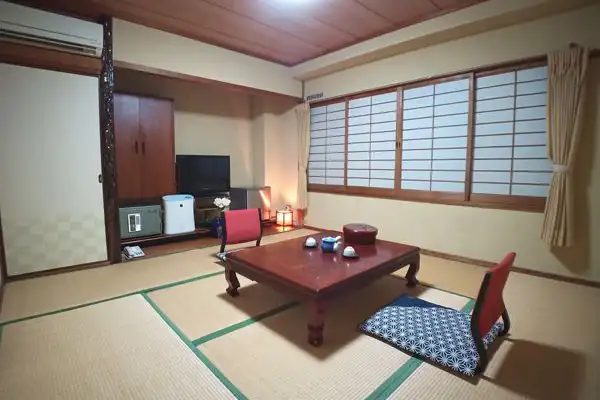 【객실 예시】 8평형 타입