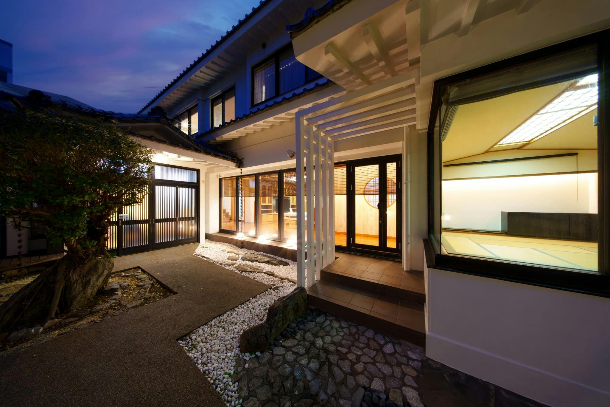 Crystal Villa Kanagusuku
