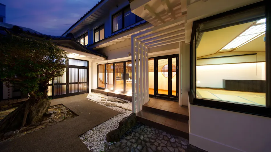 Crystal Villa Kanagusuku