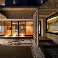 ทัศนียภาพจากสวน