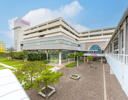 ＜イオン那覇店＞徒歩13分