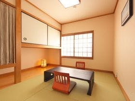 リゾートホテル伊東山荘