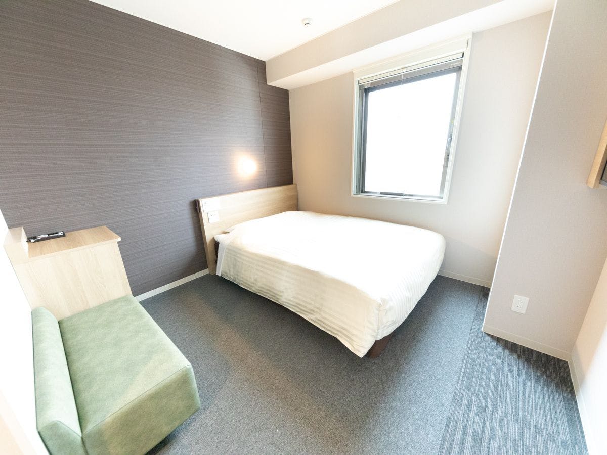 這是一間標準房間。