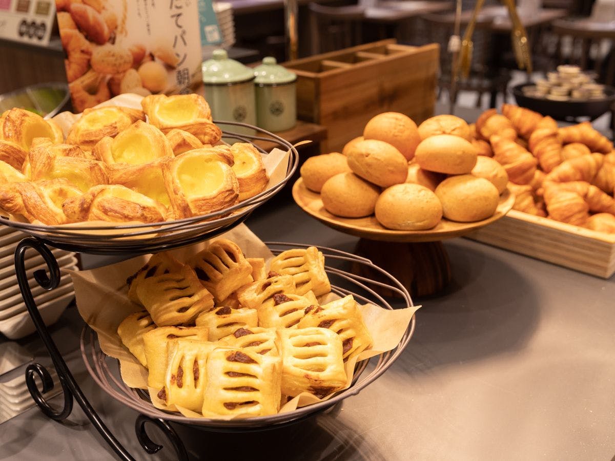 享受新鮮出爐的香氣。