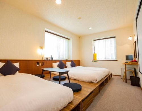 モダントリプル