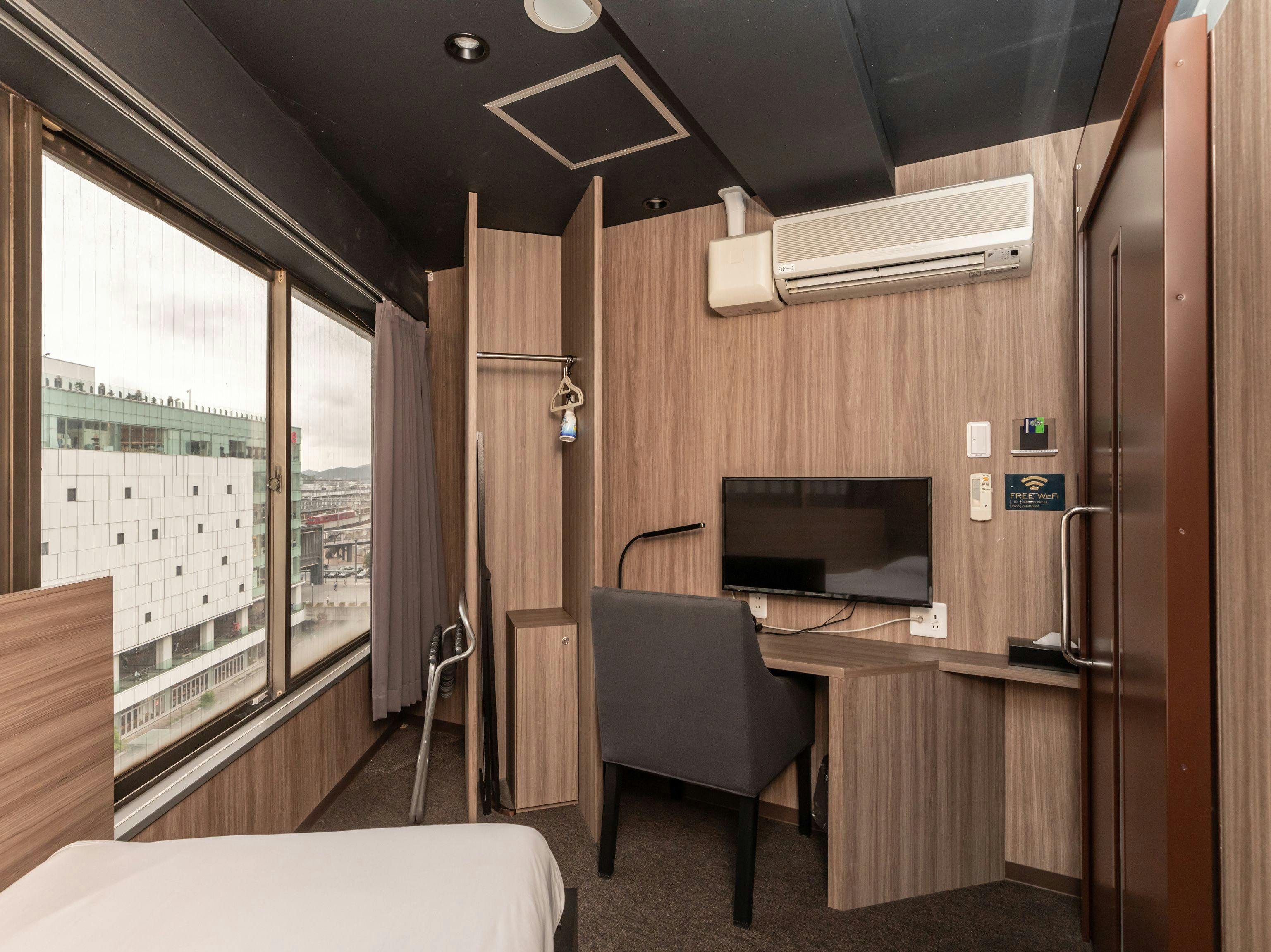 Tabist Capsule Hotel APODS Himeji Ekimae