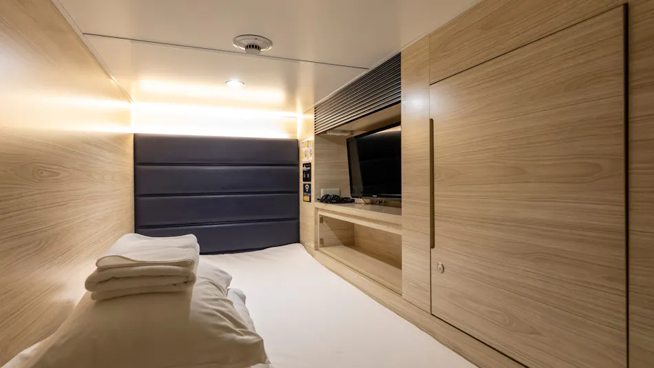 Tabist Capsule Hotel APODS Himeji Ekimae